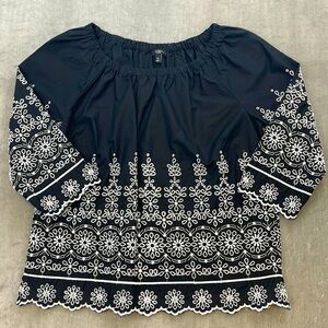Talbots‎ Embroidered Black White Scalloped Hem Women Top 3/4 Sleeve Sz Small P